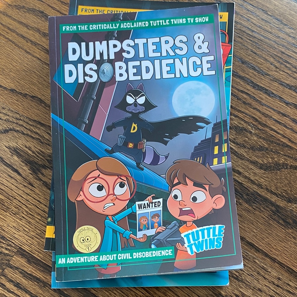 Tuttle Twins Book COMPLETE Set Season One Comics Comic Books - Picture 5 of 6